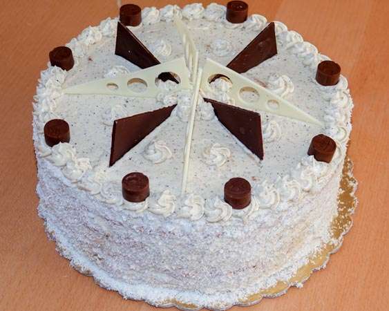 Kokosový dort s kávovým krémem, obr3