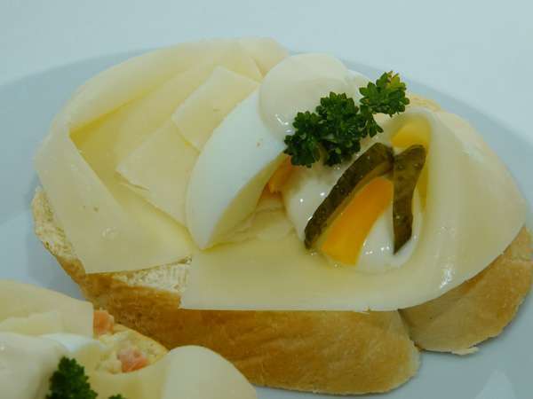 Sýrové chlebíčky na čerstvé domácí vece, obr220211-1