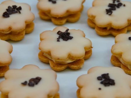Ořechové cukroví a krém se slaným karamelem - 100 g