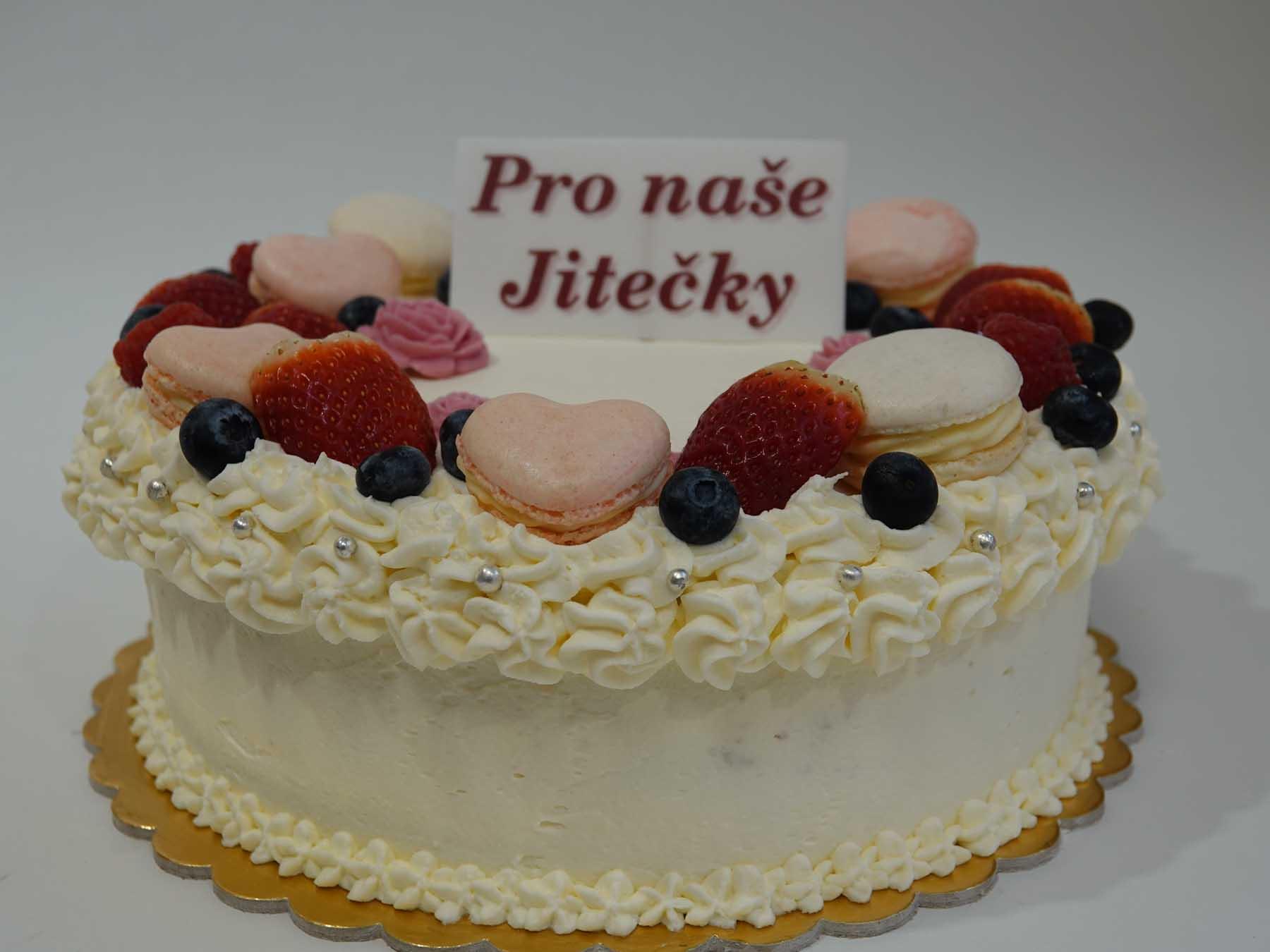 Dort Jitečky s mascarpone a ovocem